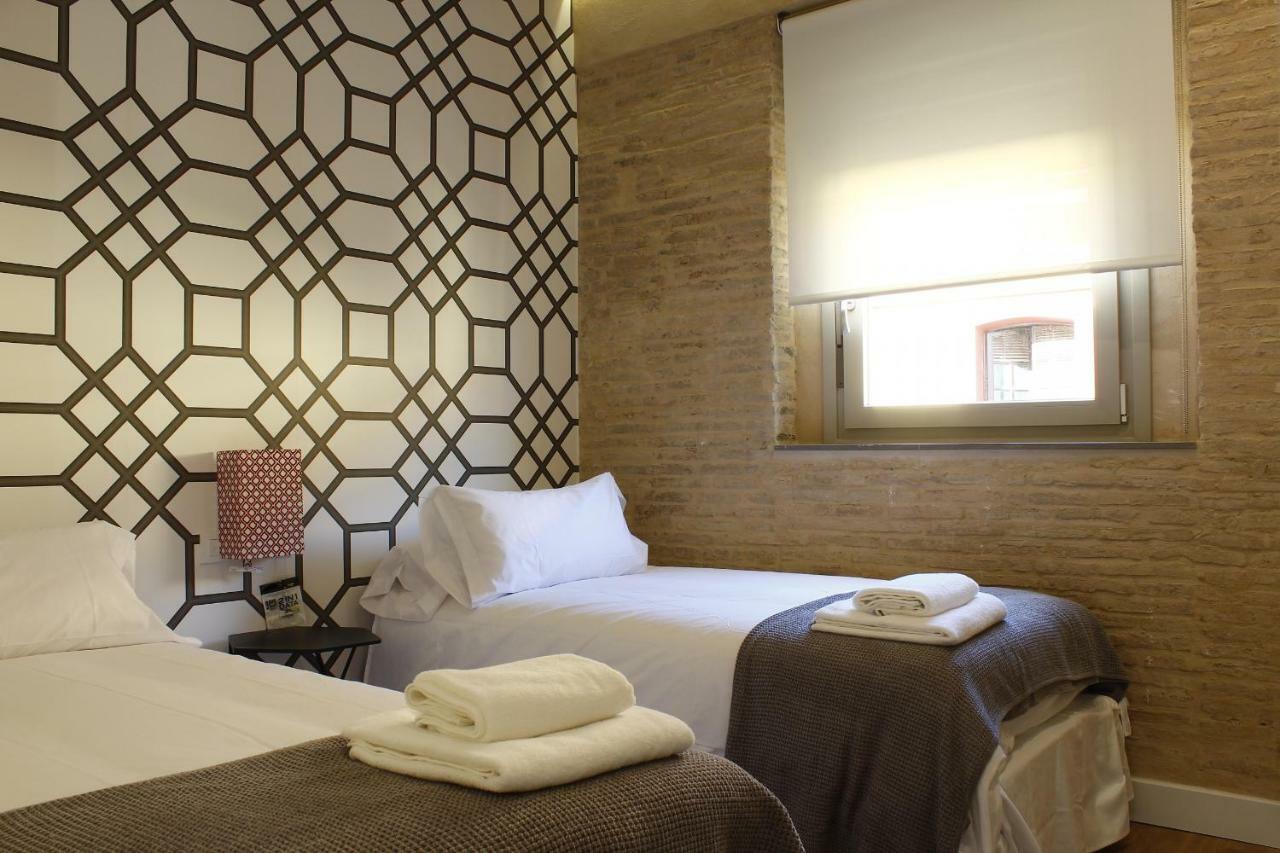 Apartamentos Rg Suites Jardines De Murillo Sevilla Eksteriør billede
