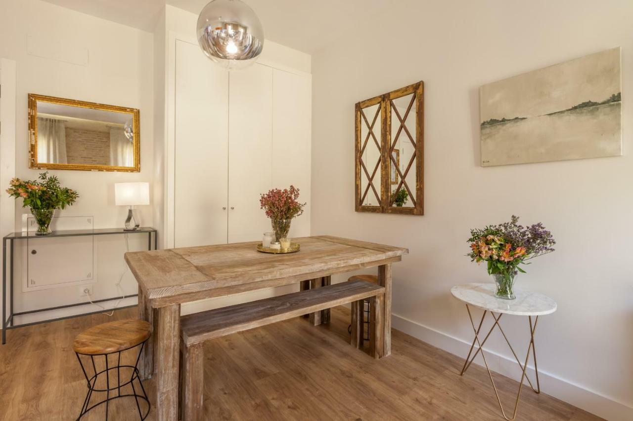 Apartamentos Rg Suites Jardines De Murillo Sevilla Eksteriør billede