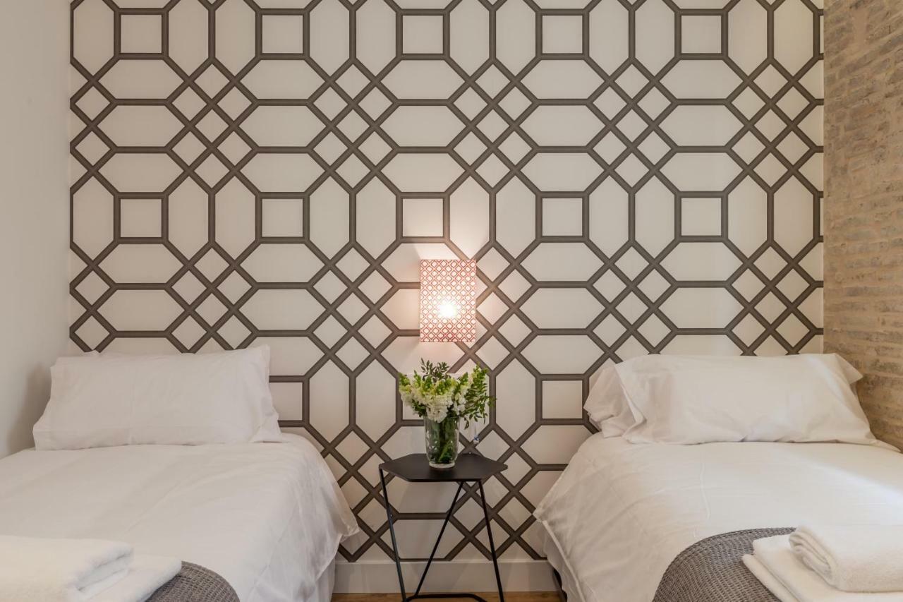 Apartamentos Rg Suites Jardines De Murillo Sevilla Eksteriør billede