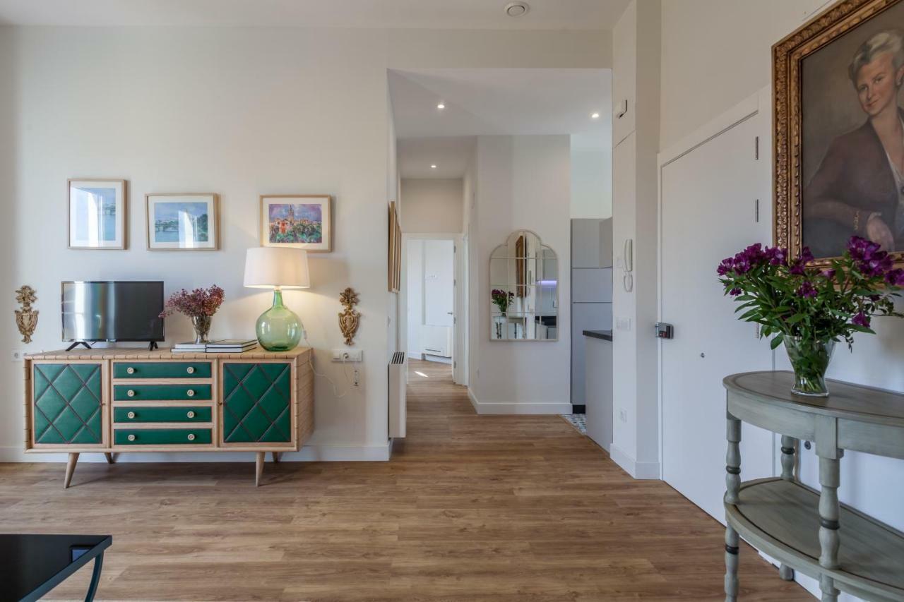 Apartamentos Rg Suites Jardines De Murillo Sevilla Eksteriør billede