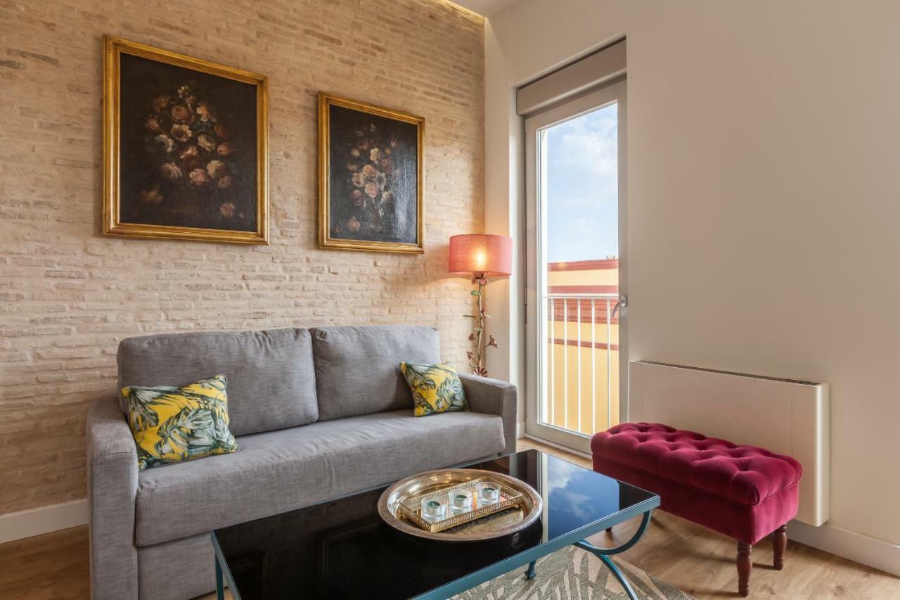 Apartamentos Rg Suites Jardines De Murillo Sevilla Eksteriør billede